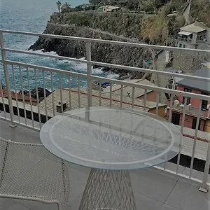 Dreamers Sea View Apartment Manarola